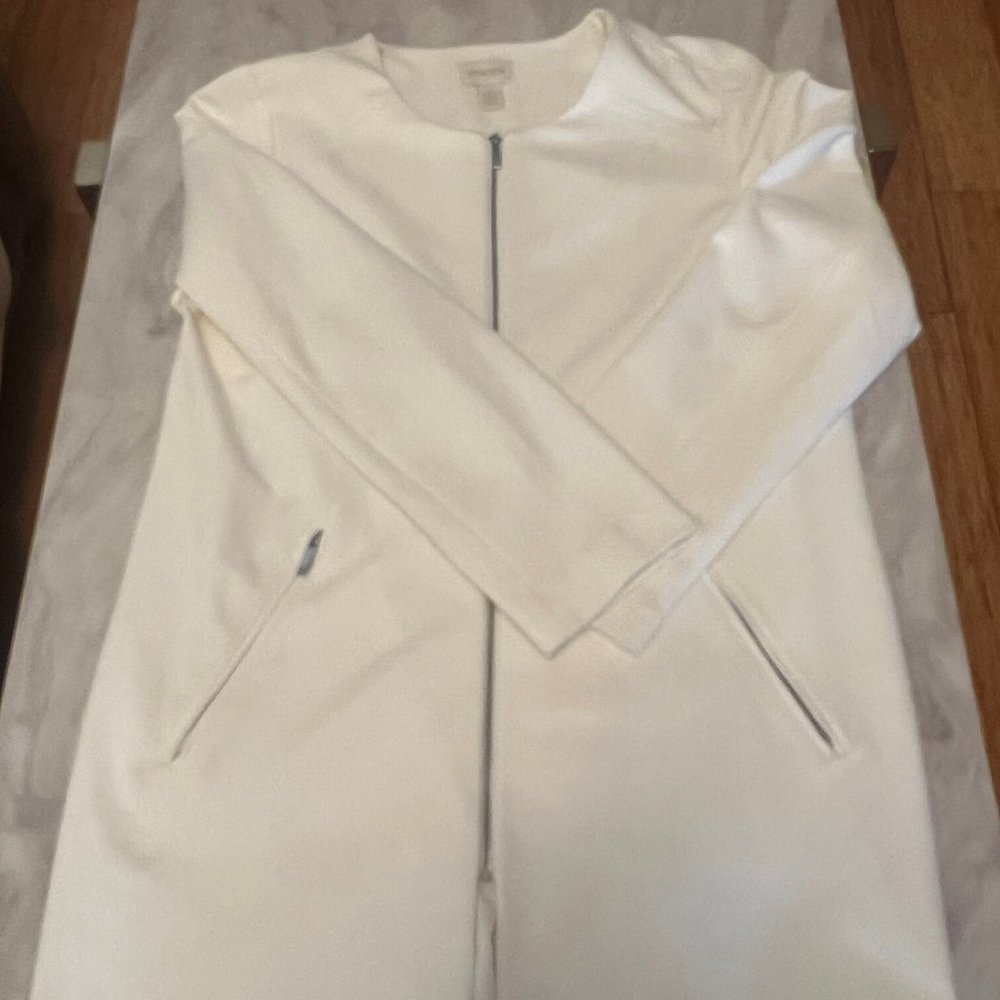 Chico's Topper Jacket Womens Size 1, Sleek Full Zip, Round Neck Stretch